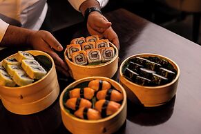 Crowne Plaza Nairobi Airport by IHG