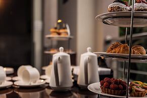 Crowne Plaza Nairobi Airport by IHG