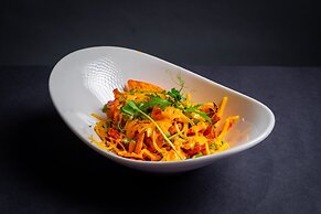 Crowne Plaza Nairobi Airport by IHG