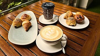 Crowne Plaza Nairobi Airport by IHG