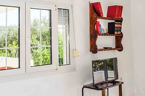 Skiathos Holiday House