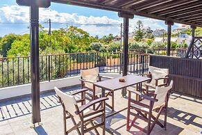 Skiathos Holiday House