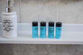 Skiathos Holiday House