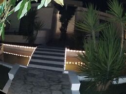 Skiathos Holiday House