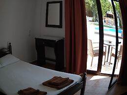 Skiathos Holiday House