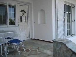 Skiathos Holiday House