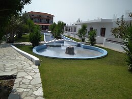 Skiathos Holiday House