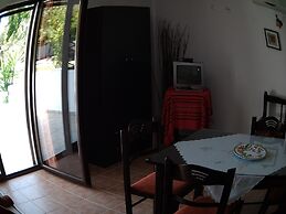 Skiathos Holiday House