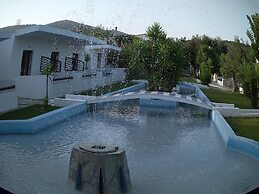 Skiathos Holiday House