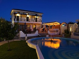 Skiathos Holiday House