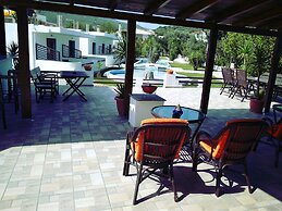 Skiathos Holiday House