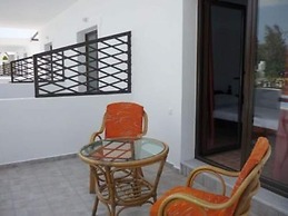 Skiathos Holiday House