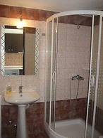 Skiathos Holiday House