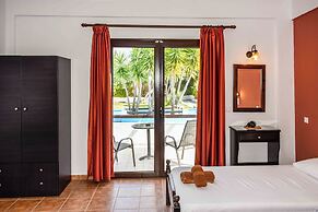 Skiathos Holiday House