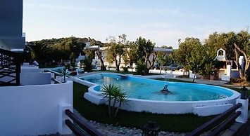 Skiathos Holiday House