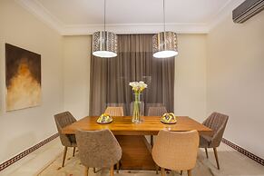 Malaya Suites & Villas