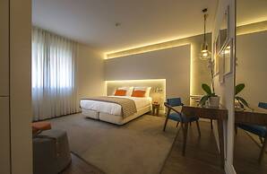 Somewhere Estoril Guesthouse