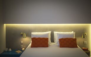 Somewhere Estoril Guesthouse