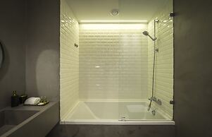 Somewhere Estoril Guesthouse