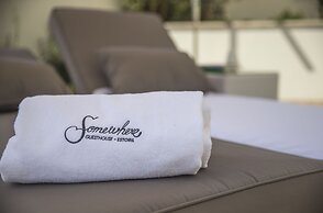Somewhere Estoril Guesthouse