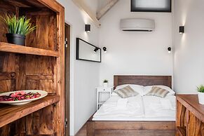 Selinor Old Town Apartments