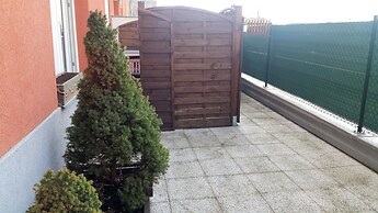 Bastien Studio near Airport