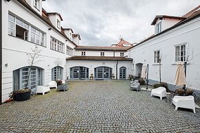 St. Terezie - Baroque Residence