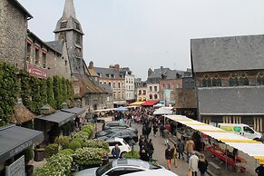 Hotel le Dauphin les Loges