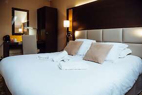 Hotel le Dauphin les Loges