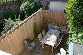 Hotel le Dauphin les Loges