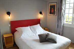 Hotel le Dauphin les Loges