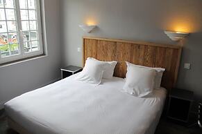 Hotel le Dauphin les Loges