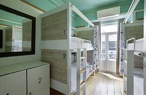 Goodmorning Solo Traveller Hostel