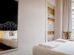 Goodmorning Solo Traveller Hostel