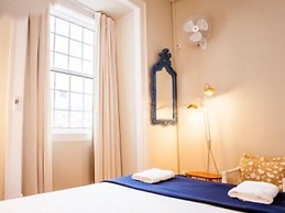 Goodmorning Solo Traveller Hostel