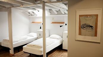 Goodmorning Solo Traveller Hostel