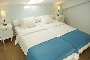 Goodmorning Solo Traveller Hostel