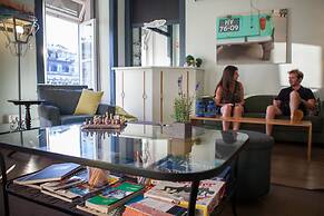 Goodmorning Solo Traveller Hostel