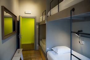 Goodmorning Solo Traveller Hostel