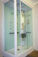 Goodmorning Solo Traveller Hostel