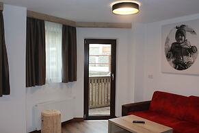 A CASA Juwel - Ski in & Out Appartements