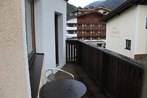 A CASA Juwel - Ski in & Out Appartements