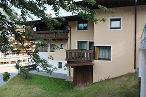 A CASA Juwel - Ski in & Out Appartements