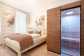 Villa Frigga & Villa Freia