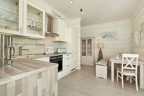 Villa Frigga & Villa Freia