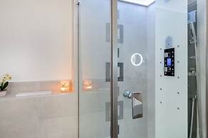 Villa Frigga & Villa Freia