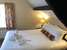 George Hotel