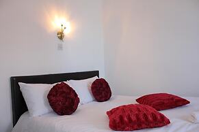 George Hotel