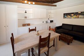 LHP Suite Trastevere