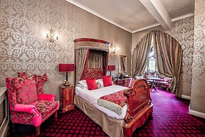 Langley Castle Hotel